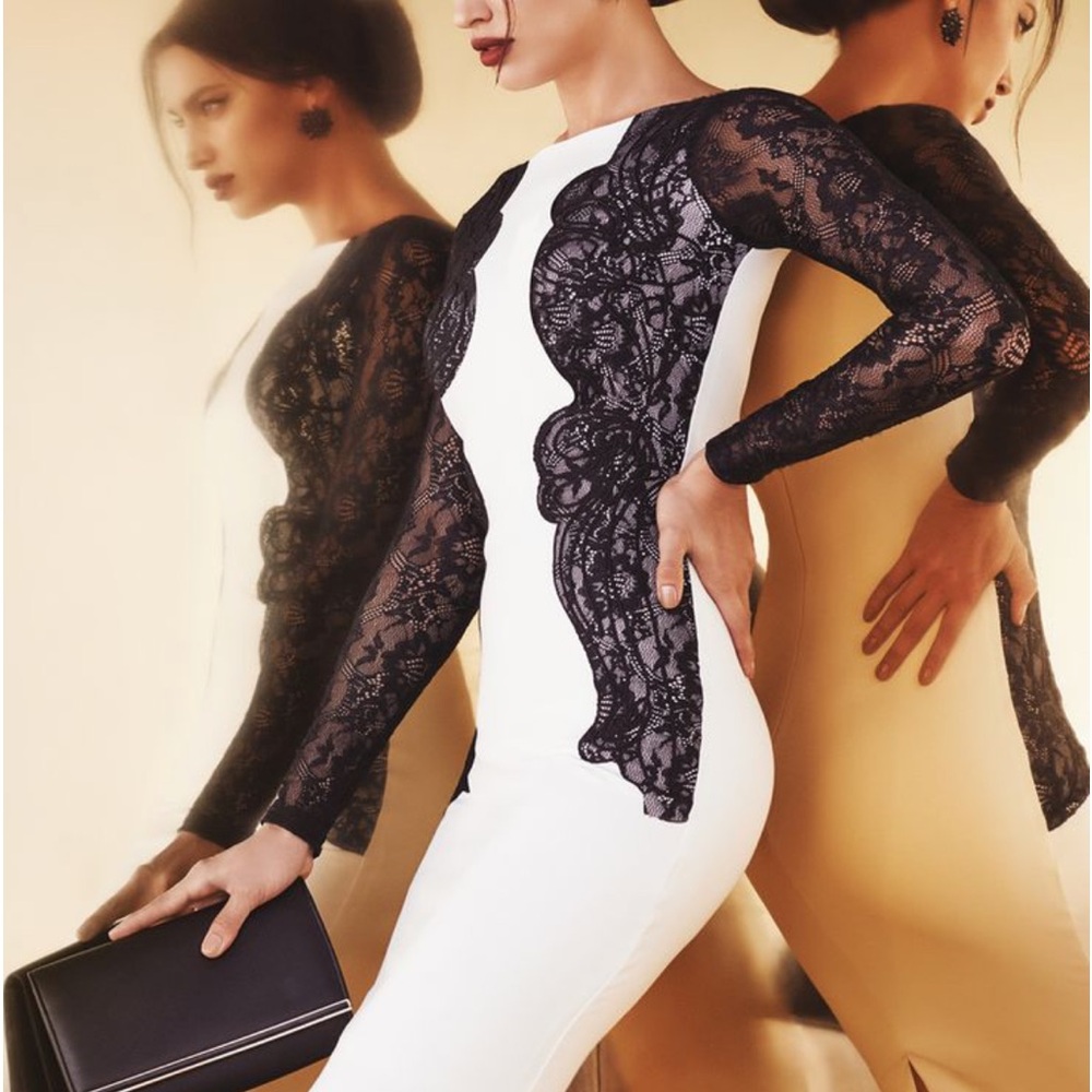 Worn twice. Excellent condition. Very beautiful dress.